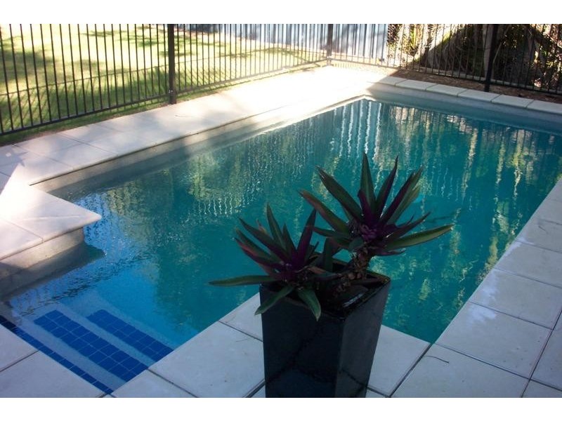 44 Barton Street, Magnetic Island QLD 4819