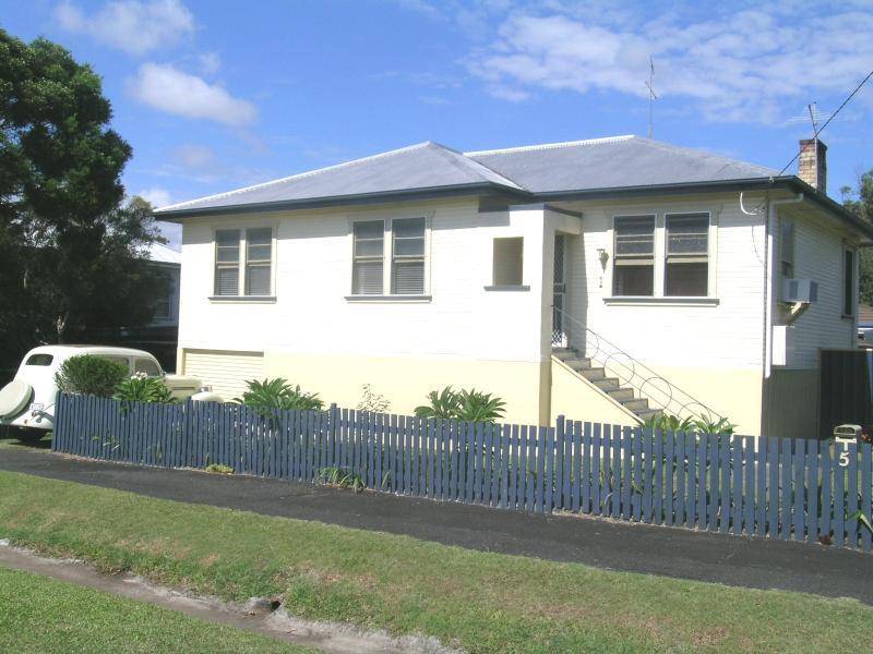 5 Garrard Street, East Lismore NSW 2480