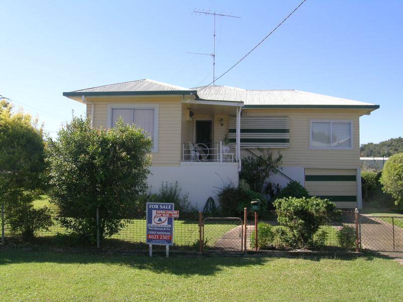 28 Barnes Avenue, South Lismore NSW 2480