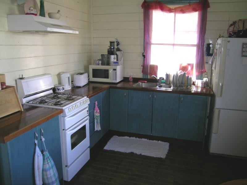 16 Engine Street, South Lismore NSW 2480