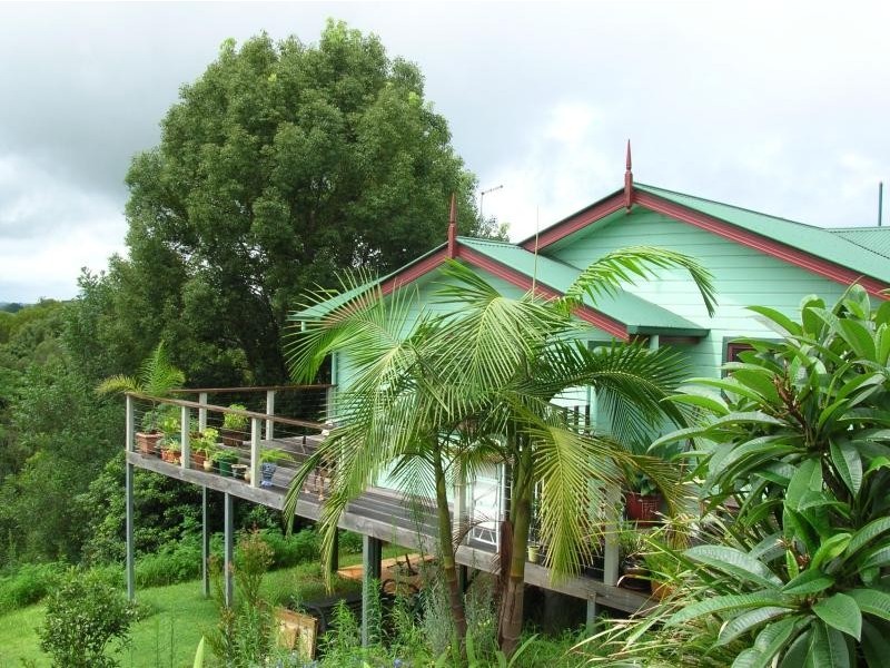 15 Henderson Place, Modanville NSW 2480