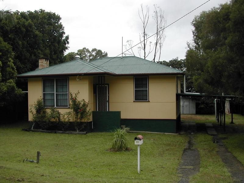 11 Robert Street, Lismore NSW 2480