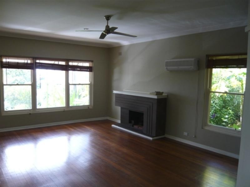 7 Esyth Street, Girards Hill NSW 2480