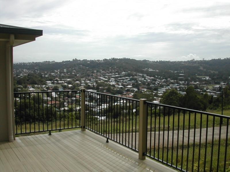 8 Angela Place, East Lismore NSW 2480