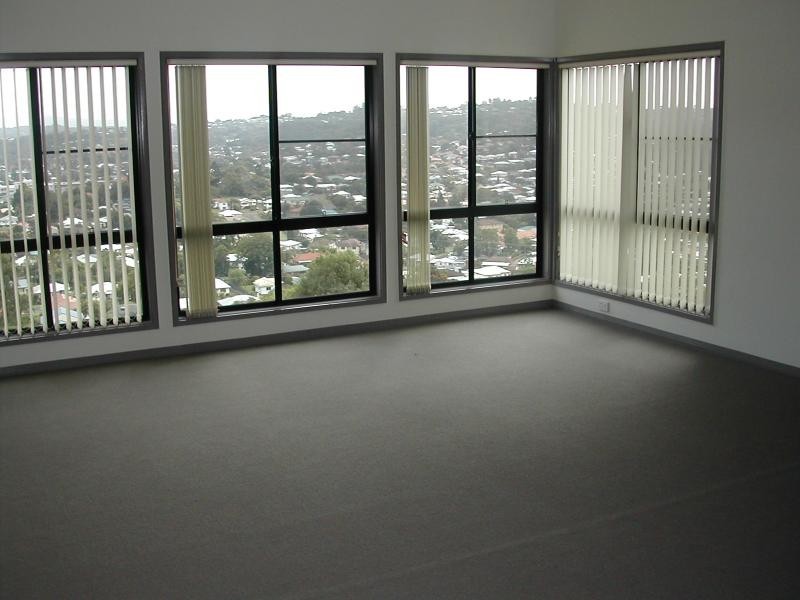 8 Angela Place, East Lismore NSW 2480