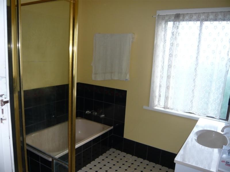 100 Oakley Avenue, East Lismore NSW 2480