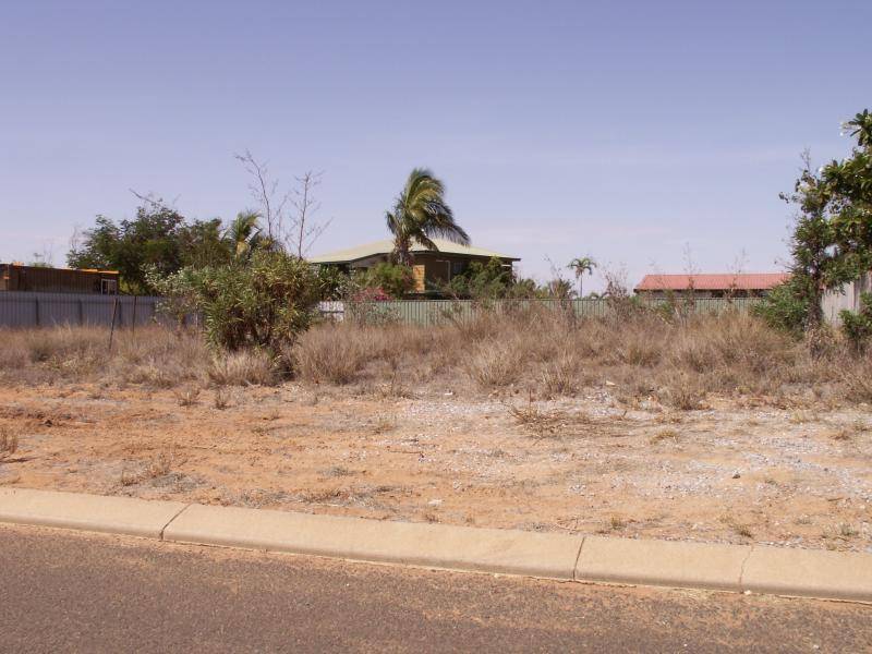 12 Vitenbergs Drive, Point Samson WA 6720