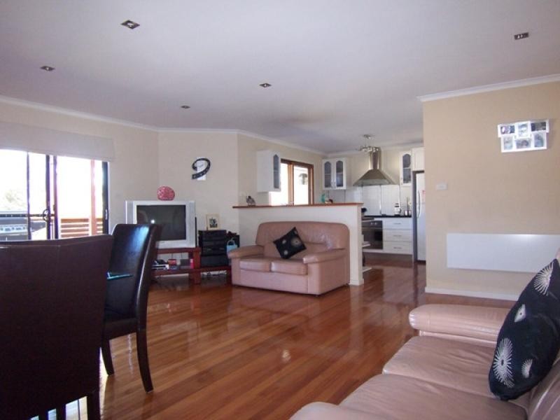 26 Elizabeth Parade, Tura Beach NSW 2548