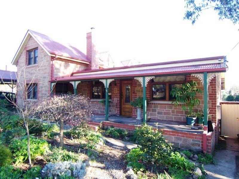 35 Bega Street, Wolumla NSW 2550