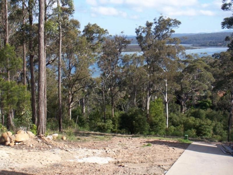32 & 33 John Close, Merimbula NSW 2548