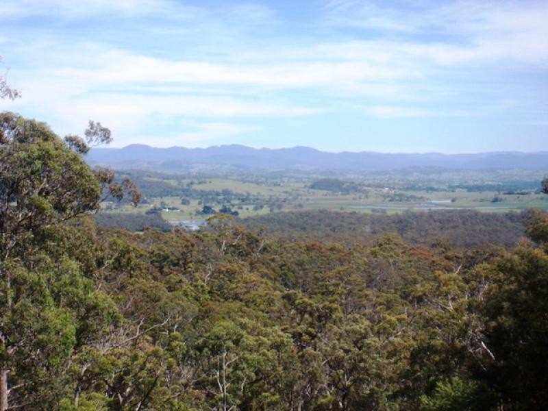 84 Emerald Crescent, Wallagoot NSW 2550