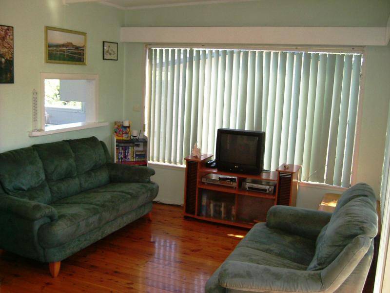 8 Berrambool Drive, Merimbula NSW 2548