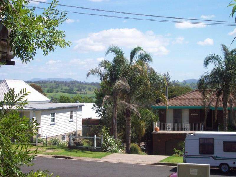 18 High Street, Bega NSW 2550