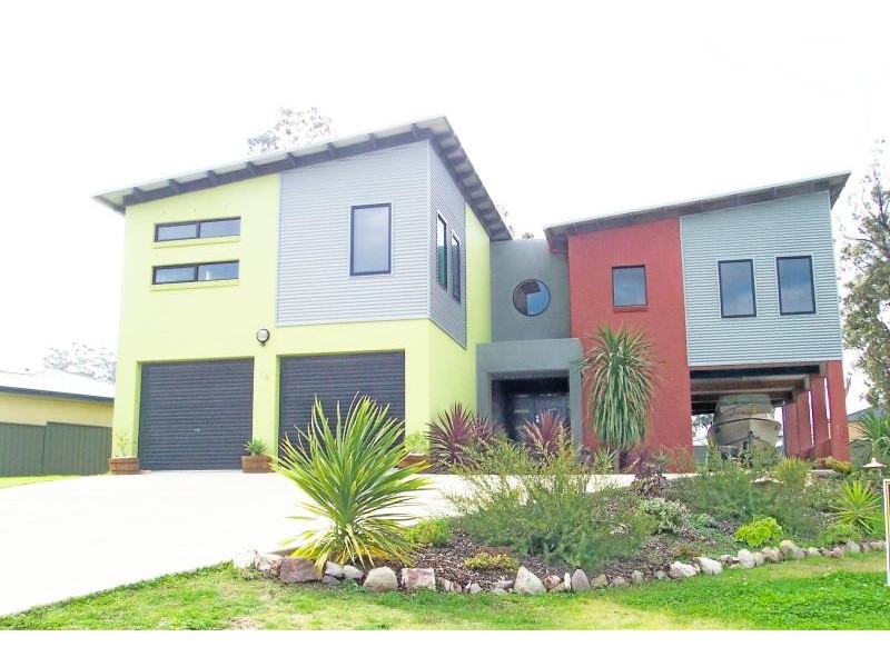 14 Kingfisher Circuit, Eden NSW 2551