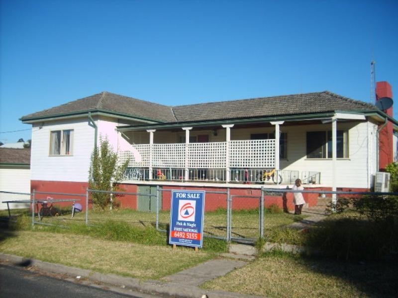 98 Ravenswood Street, Bega NSW 2550