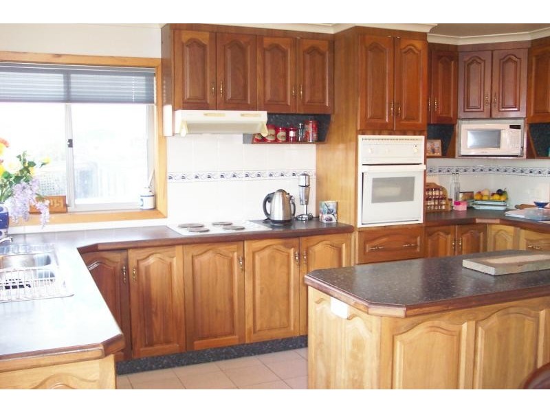 4 Flinders Street, Eden NSW 2551