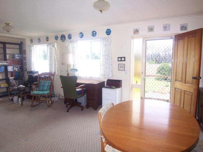 6 Cliff Street, Merimbula NSW 2548