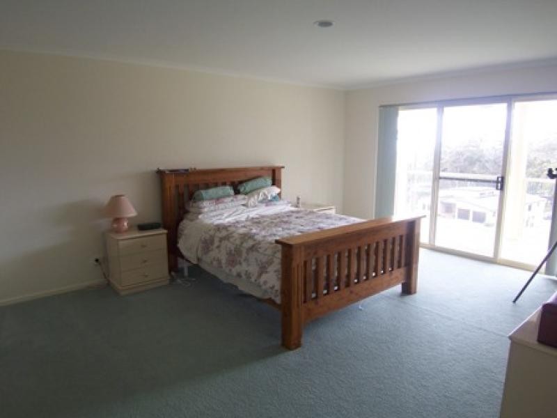 15 Kangaroo Run, Tura Beach NSW 2548