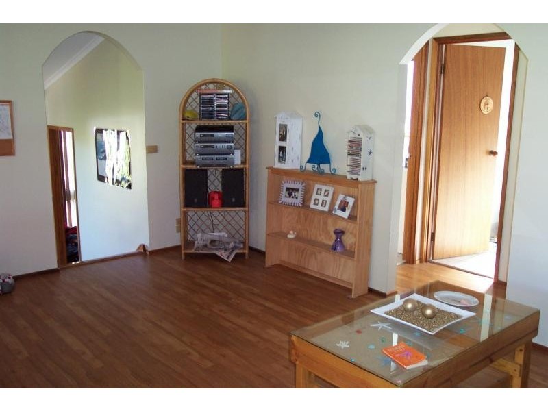 2 Garden Circle, Merimbula NSW 2548