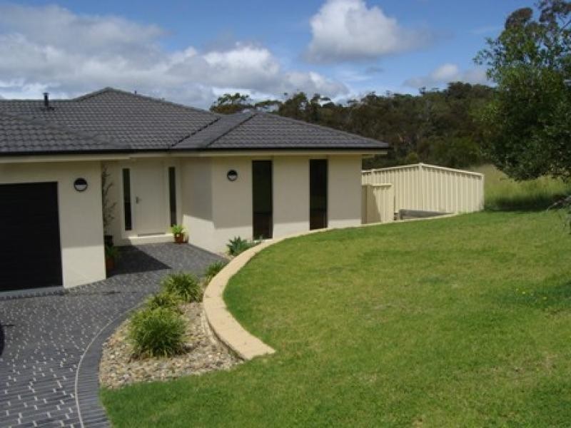 4B Elizabeth Parade, Tura Beach NSW 2548