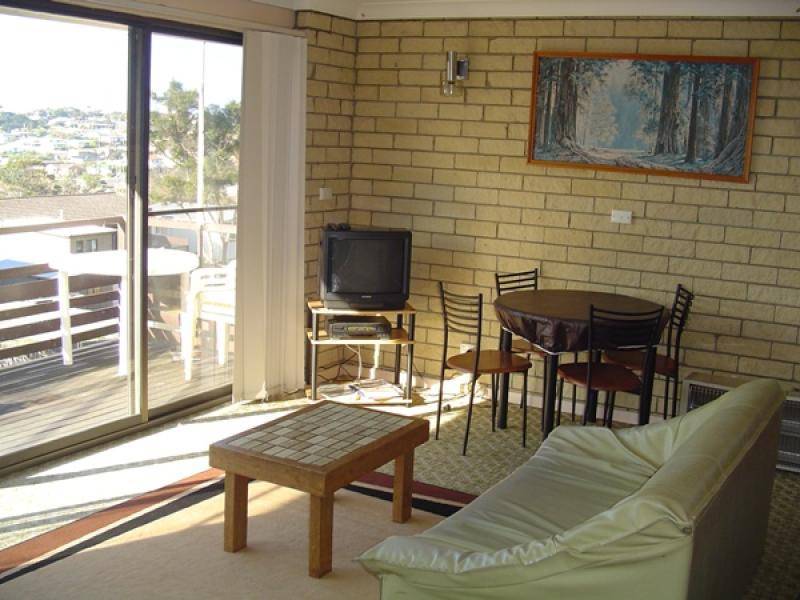 19 Sinclair Street, Bermagui NSW 2546