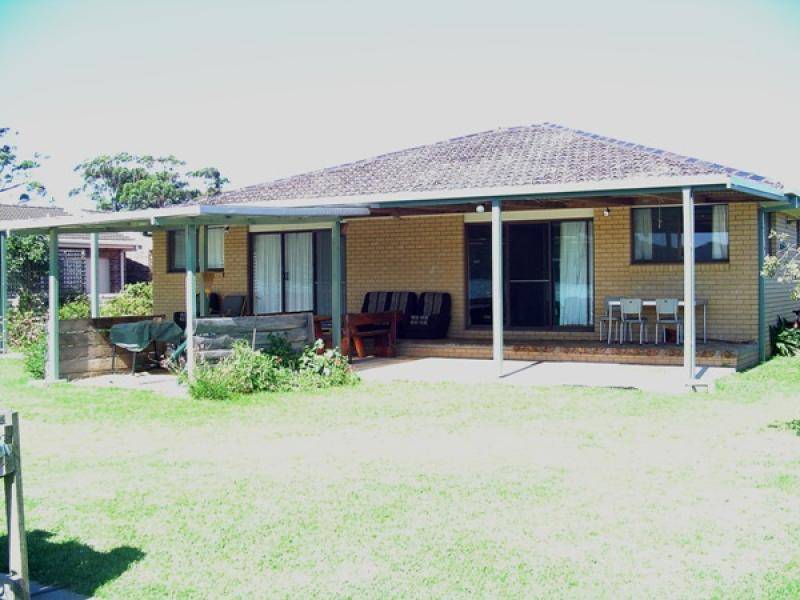 2 Lindo Street, Bermagui NSW 2546