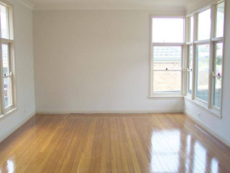 19 Lakeside Drive, Eden NSW 2551