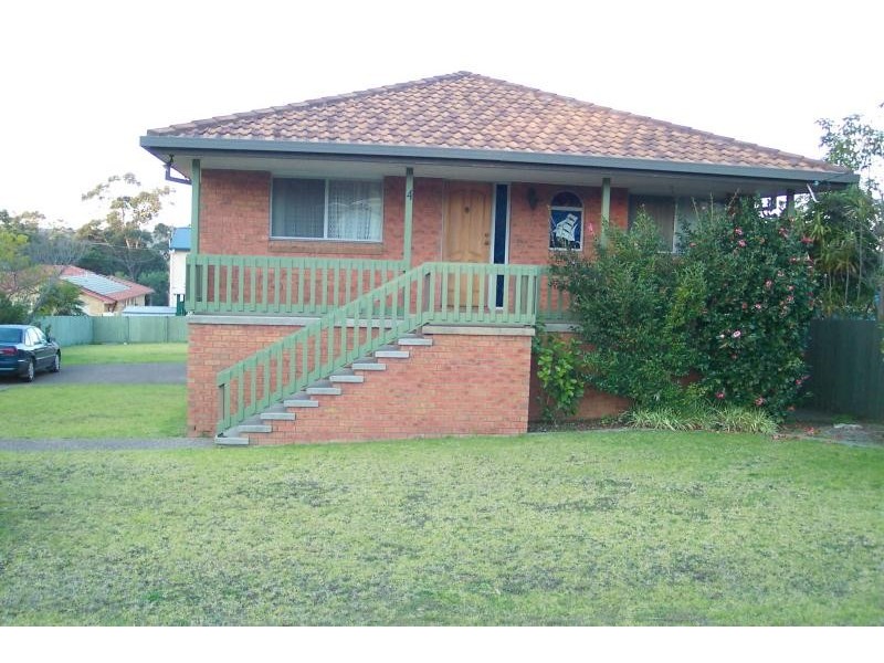 4 Flinders Street, Eden NSW 2551