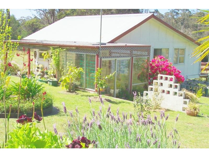 100 West Street, Eden NSW 2551