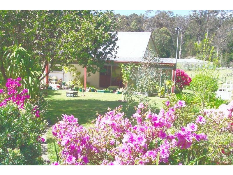 100 West Street, Eden NSW 2551