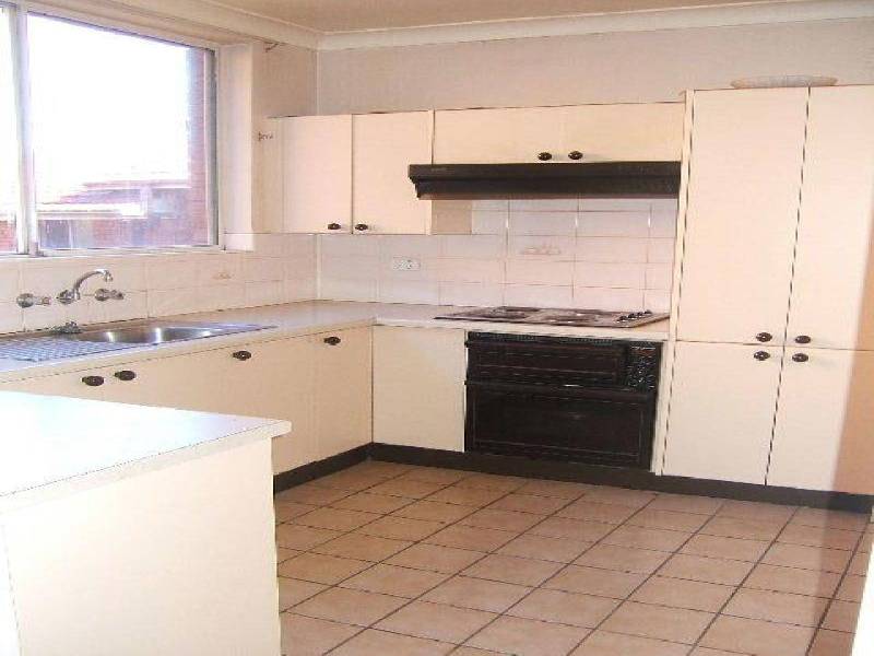 9/1-3 Myers Street, Roselands NSW 2196