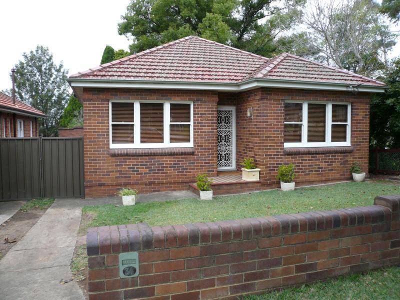 34 Midlothian Avenue, Beverly Hills NSW 2209