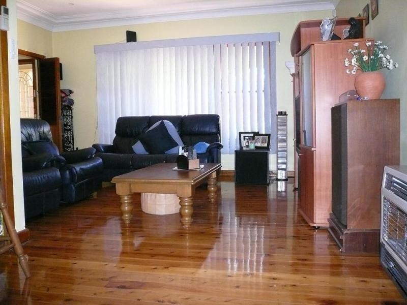 19 Doonkuna Street, Beverly Hills NSW 2209