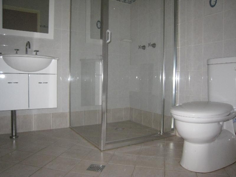 1 Tournay Street, Peakhurst NSW 2210