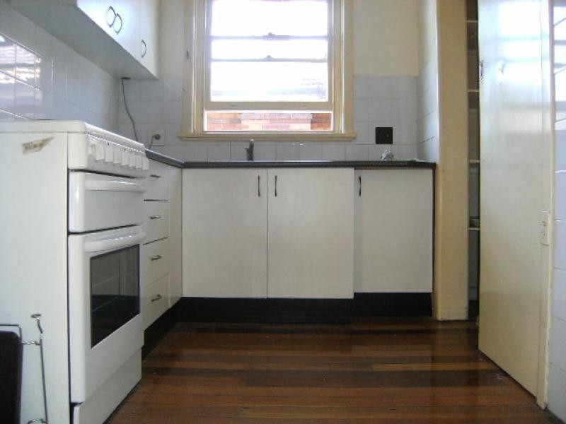 16 Chisholm Avenue, Clemton Park NSW 2206