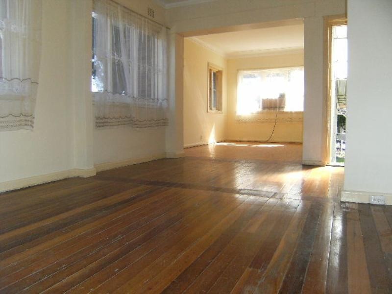 16 Chisholm Avenue, Clemton Park NSW 2206