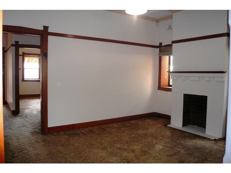 19 Knocklayde Street, Ashfield NSW 2131