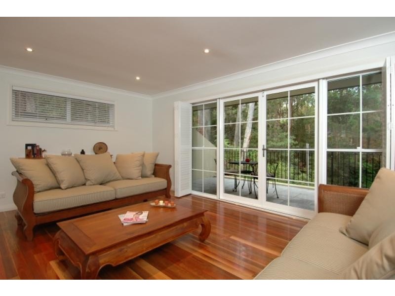 31 Marshall Avenue, Warrawee NSW 2074