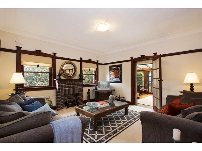 15 Katina Street, Turramurra NSW 2074