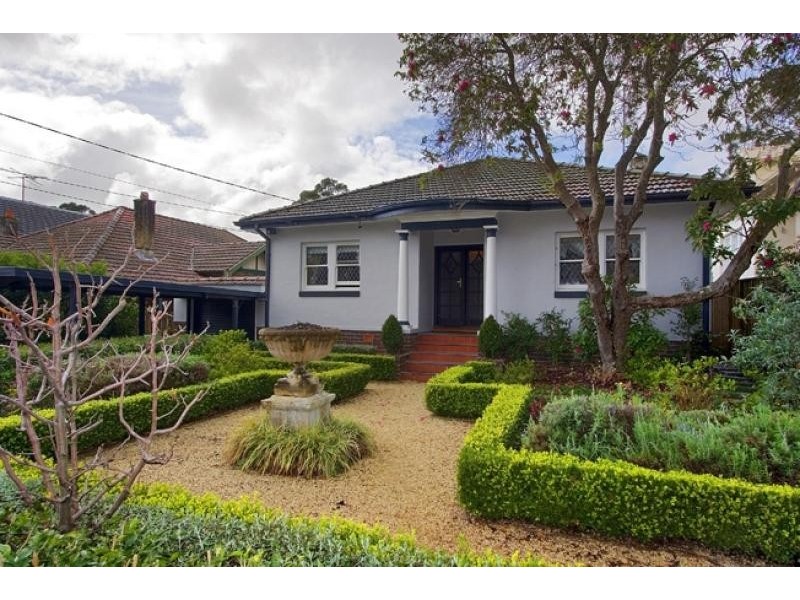 15 Katina Street, Turramurra NSW 2074