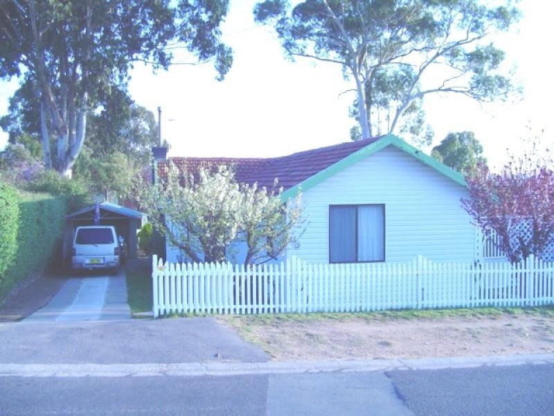 5 Nyora Street, Cooma NSW 2630