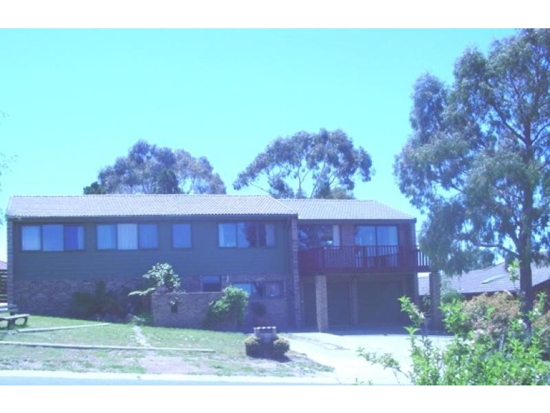 14 Kiah Avenue, Cooma NSW 2630