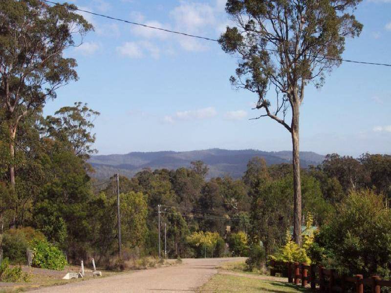 16 Timber Close, Kalaru NSW 2550