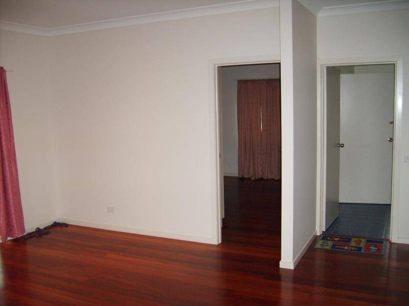 19 Fairview Street, Bega NSW 2550