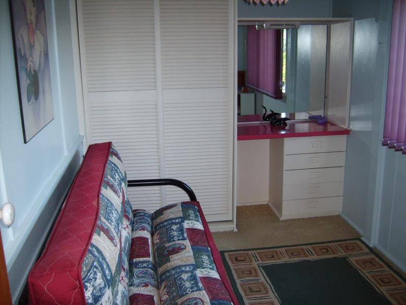 5 Heath Street, Bega NSW 2550