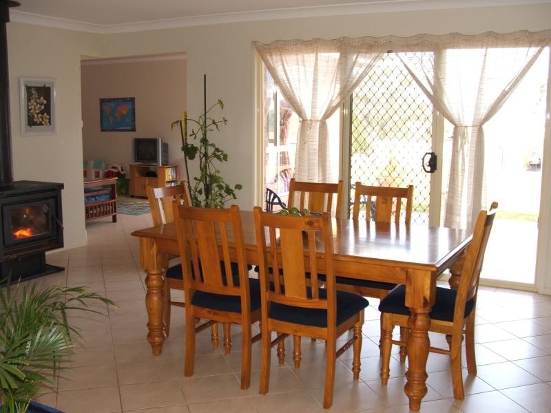 4 Valley Street, Bega NSW 2550