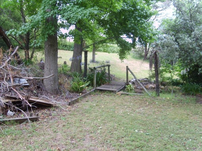15 Meringo Street, Bega NSW 2550