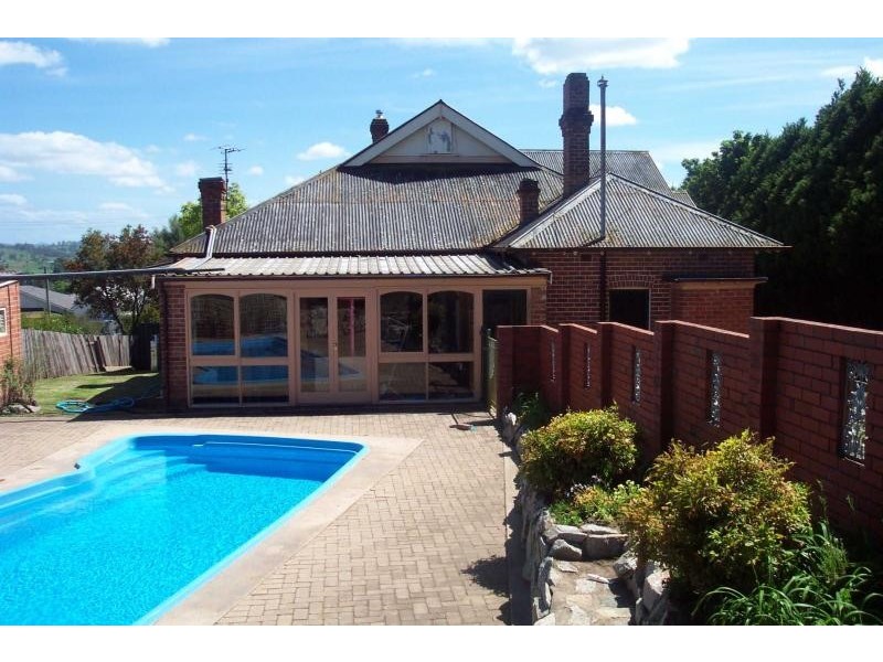 18 High Street, Bega NSW 2550