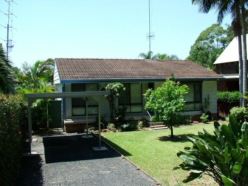 217 Cygnet Drive, Berkeley Vale NSW 2261