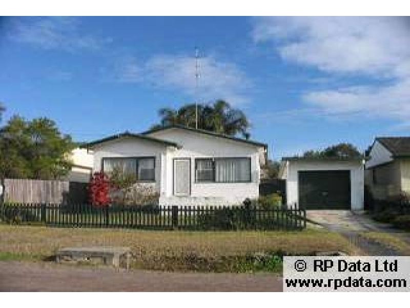 11 Ventura Avenue, Bateau Bay NSW 2261